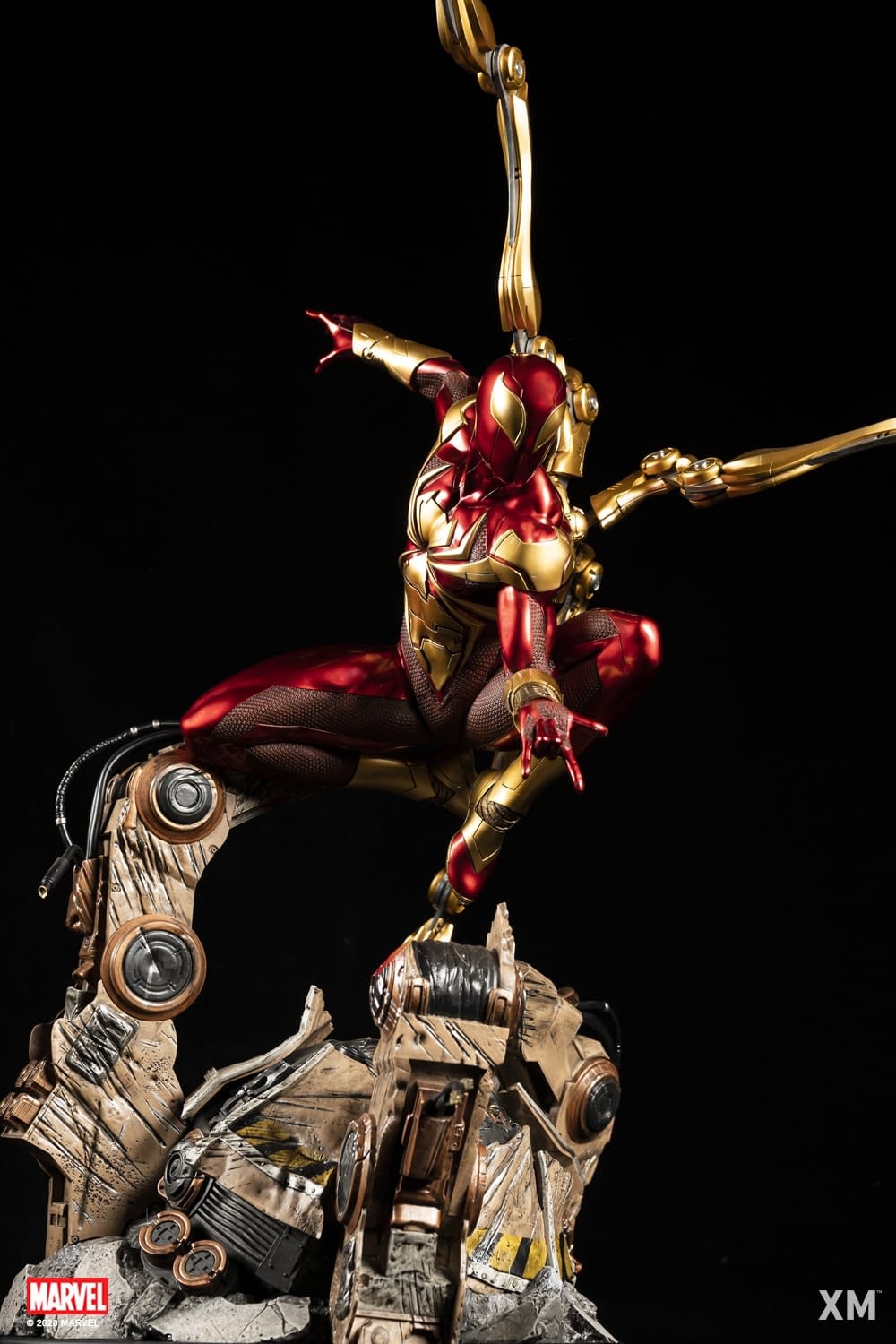 IRON SPIDER COMIC VERSION (Polystone)