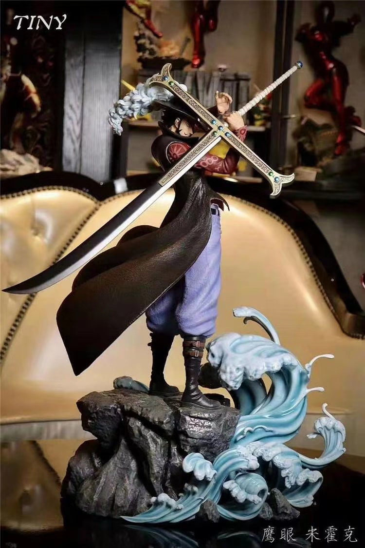 TINY STUDIO - DRACULE MIHAWK (RESIN)(ONE PIECE)