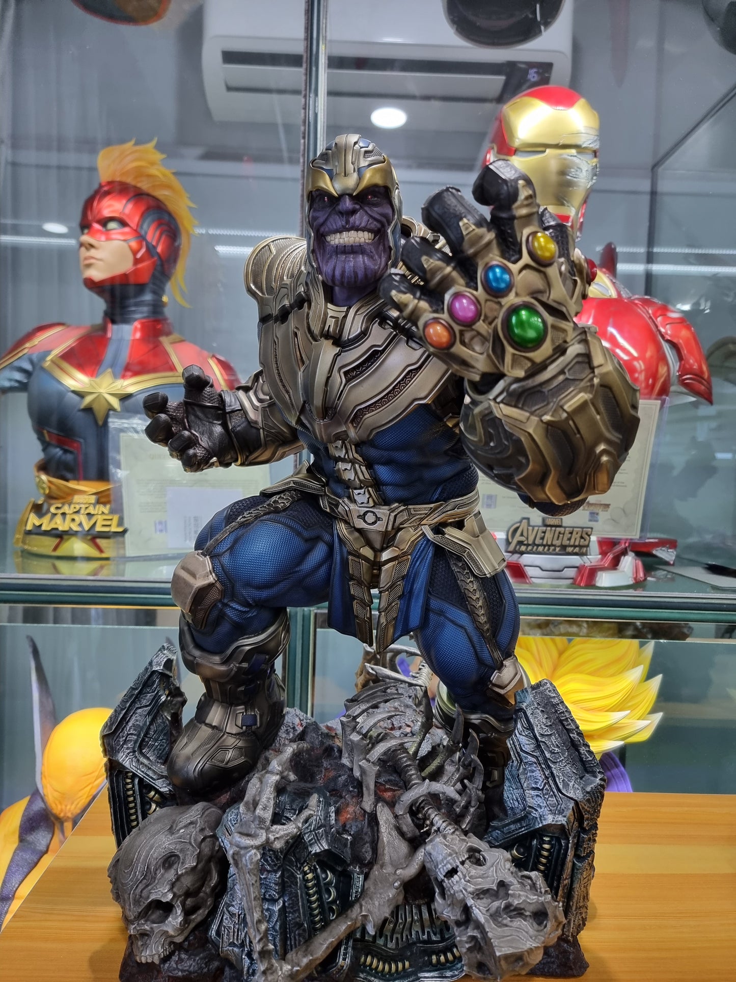 XM STUDIO - THANOS AND LADY DEATH (Polystone)(MARVEL)