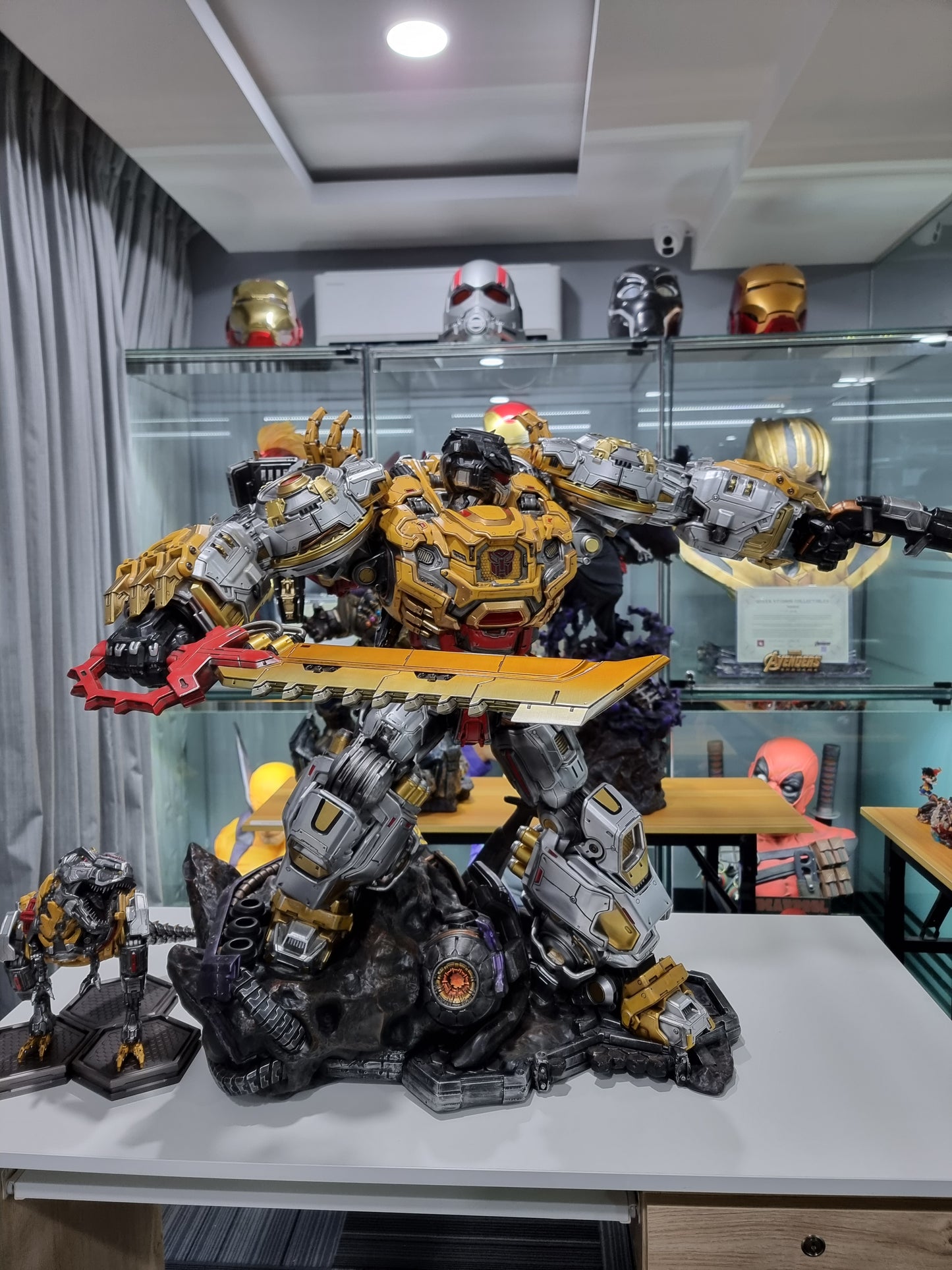 XM STUDIOS - GRIMLOCK (Polystone)(TRANSFORMERS)