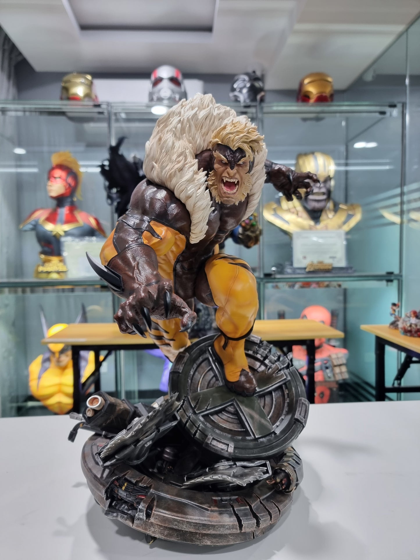 XM STUDIO - SABRETOOTH (Polystone)