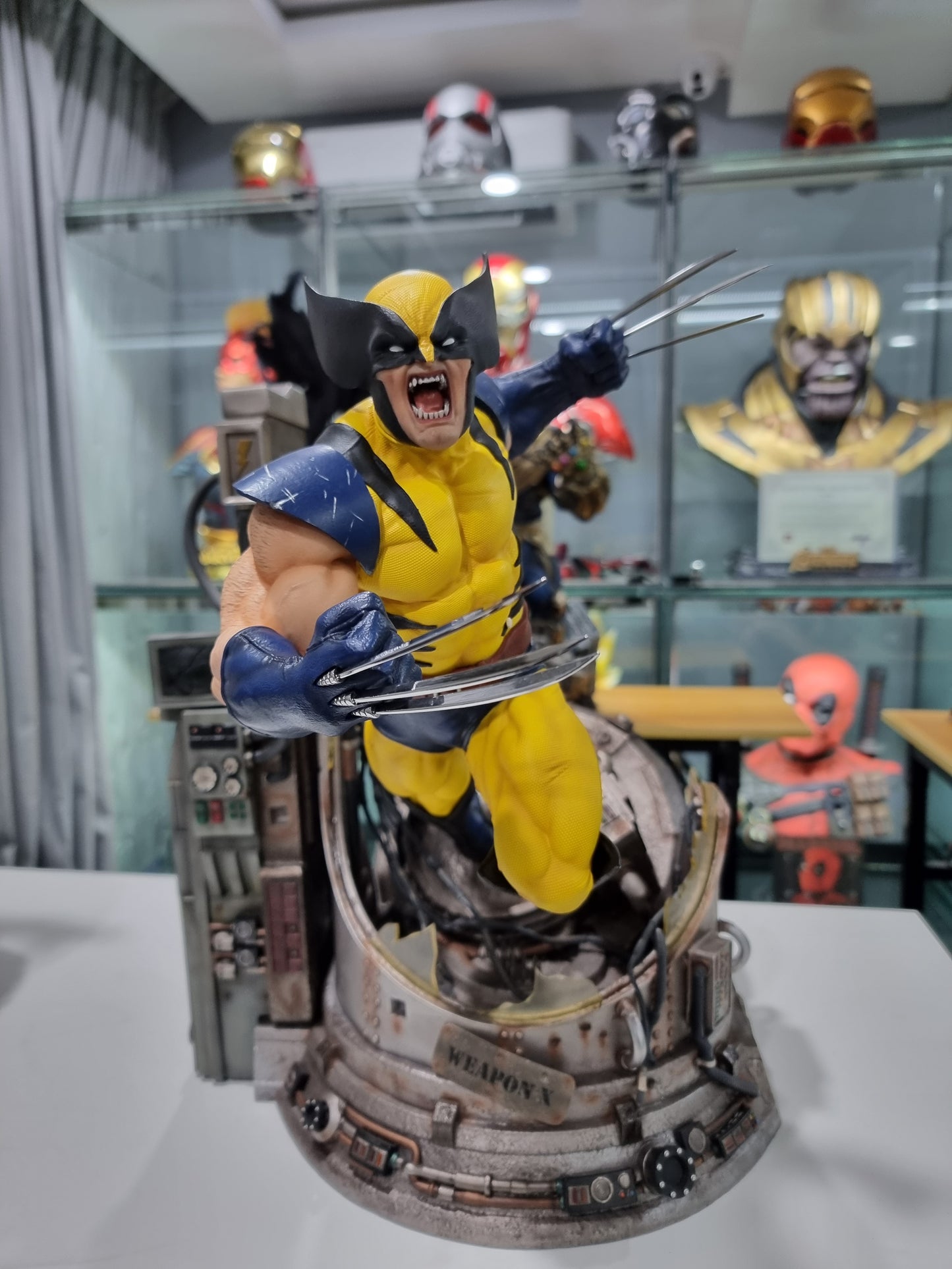 IRON STUDIO - WOLVERINE LEGACY REPLICA (Polystone)(MARVEL)