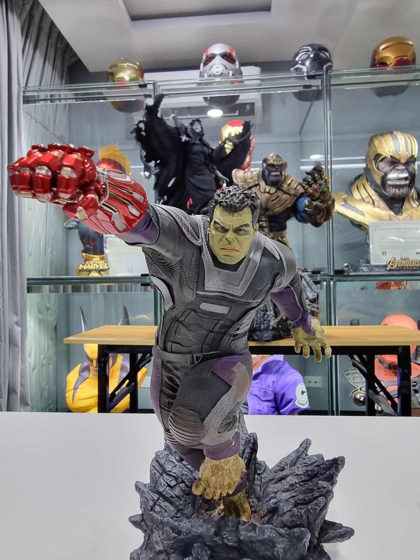 IRON STUDIOS - HULK DELUXE ENDGAME (Polystone)(MARVEL)