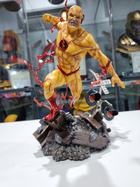 XM STUDIO - REVERSE FLASH (Polystone)(DC)