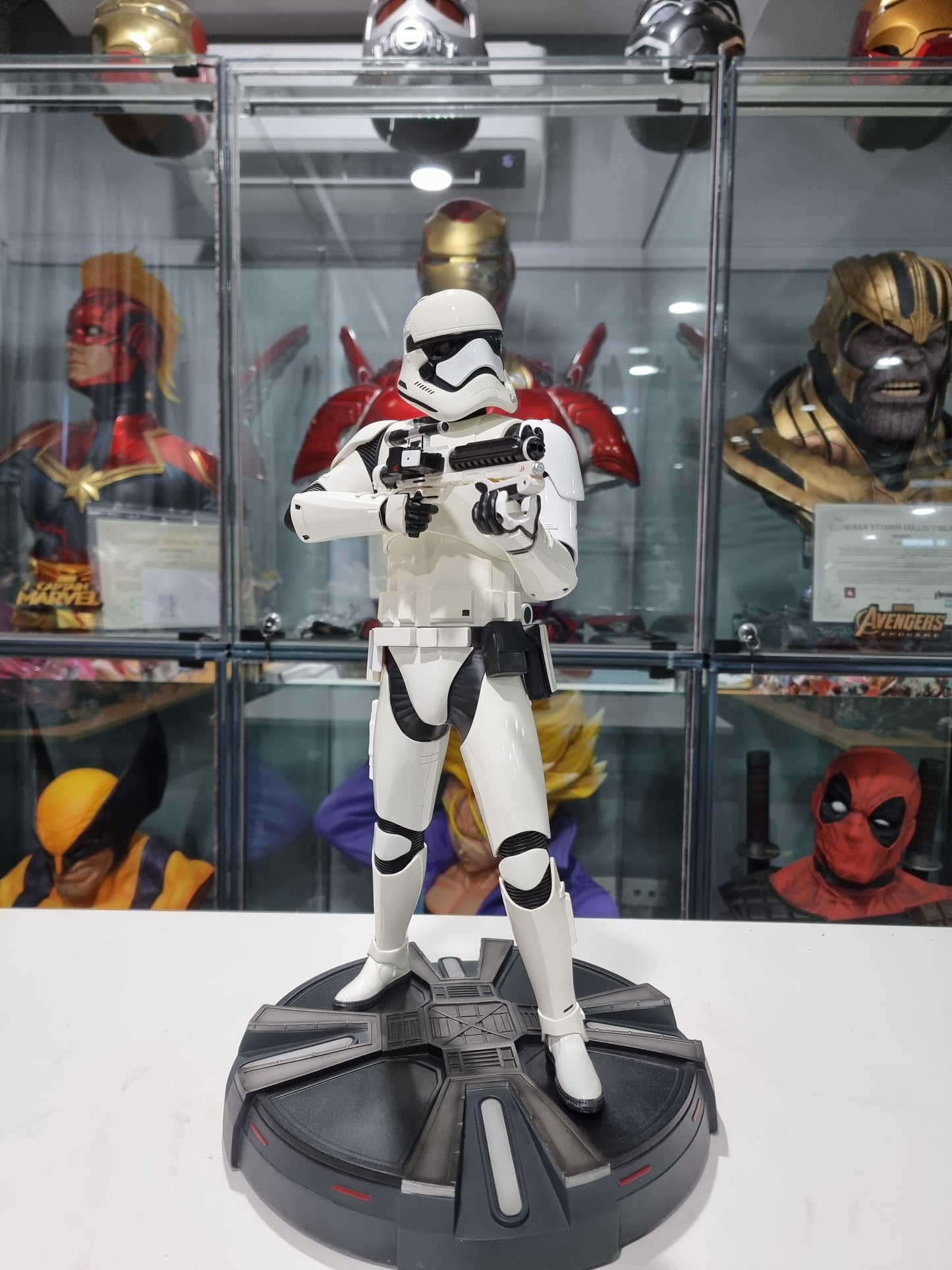 SIDESHOW - STORMTROOPER FIRST ORDER (POLYSTONE)(STAR WARS)