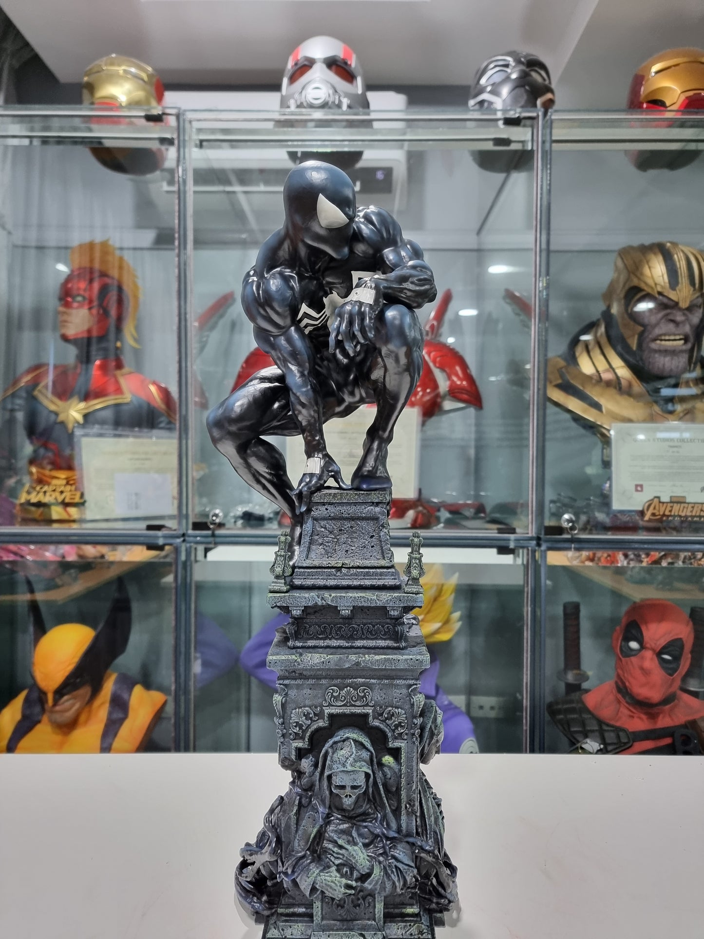 SIDESHOW - SPIDERMAN SYMBIOTE PREMIUM FORMAT (POLYSTONE)(MARVEL)