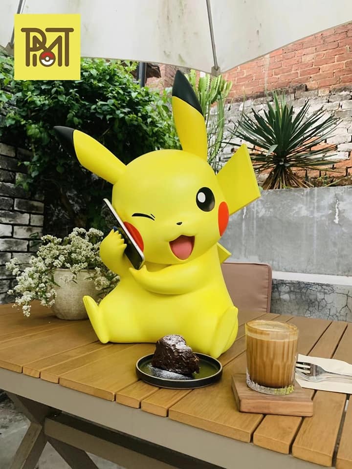 PMT STUDIO - PIKACHU WIRELESS CHARGER