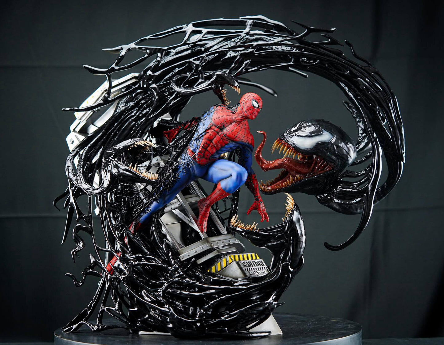 SPIDERMAN VS VENOM BY CALEB NEFZEN RARE