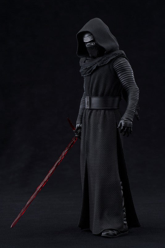 KOTOBUKIYA - STAR WARS THE FORCE AWAKEN - KYLO REN (PVC)